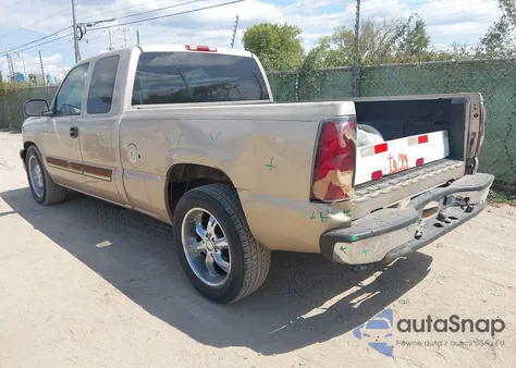 2004 Chevrolet Silverado 1500 Ls z USA, uszkodzony, nr VIN 2GCEC19V141231436